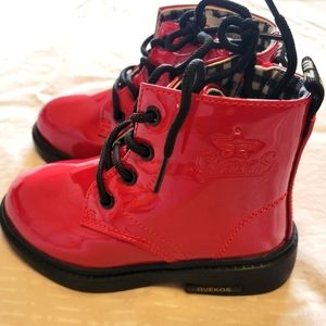 NWT Kids Toddler Red High Top Boots size 9.5 ( 26)